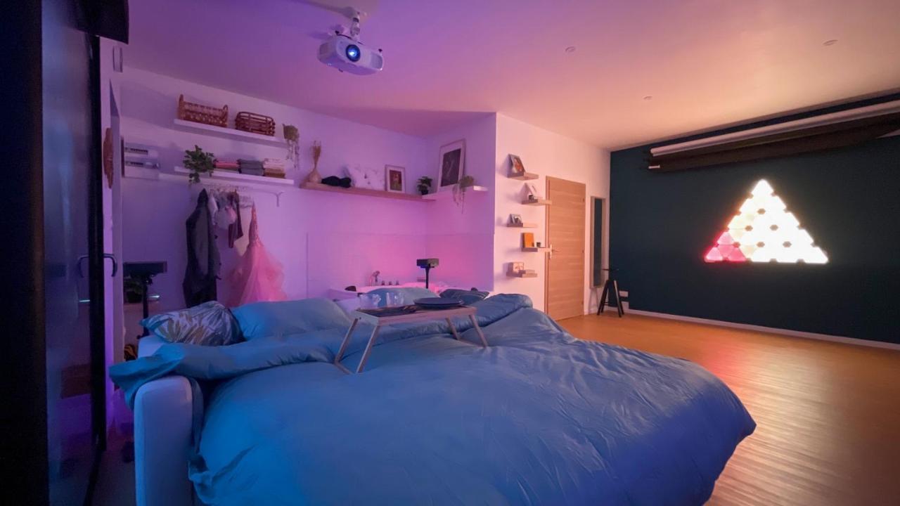 Capsule Nature & Photos - Jacuzzi - Netflix & Home Cinema - Ps5 & Jeu Thun-Saint-Martin Exterior photo
