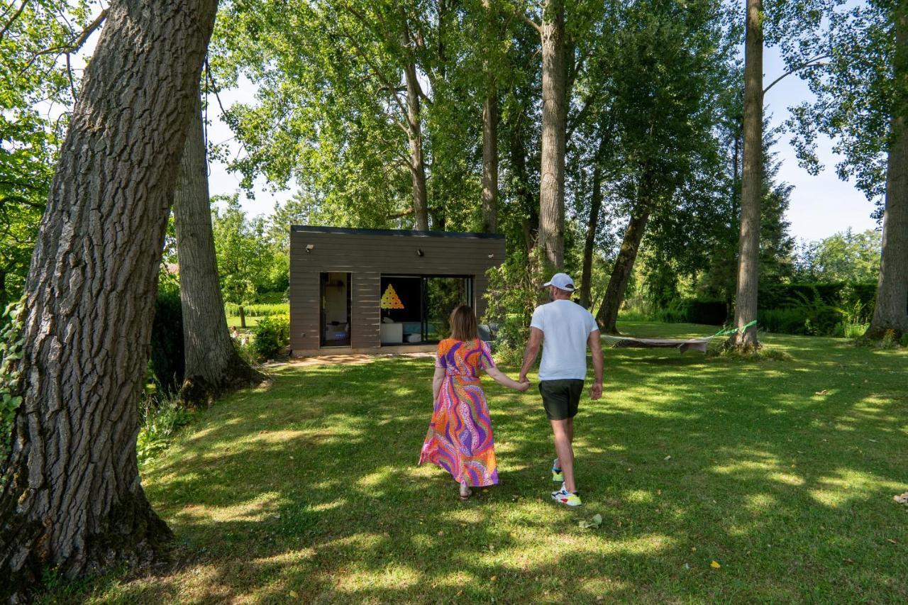 Capsule Nature & Photos - Jacuzzi - Netflix & Home Cinema - Ps5 & Jeu Thun-Saint-Martin Exterior photo