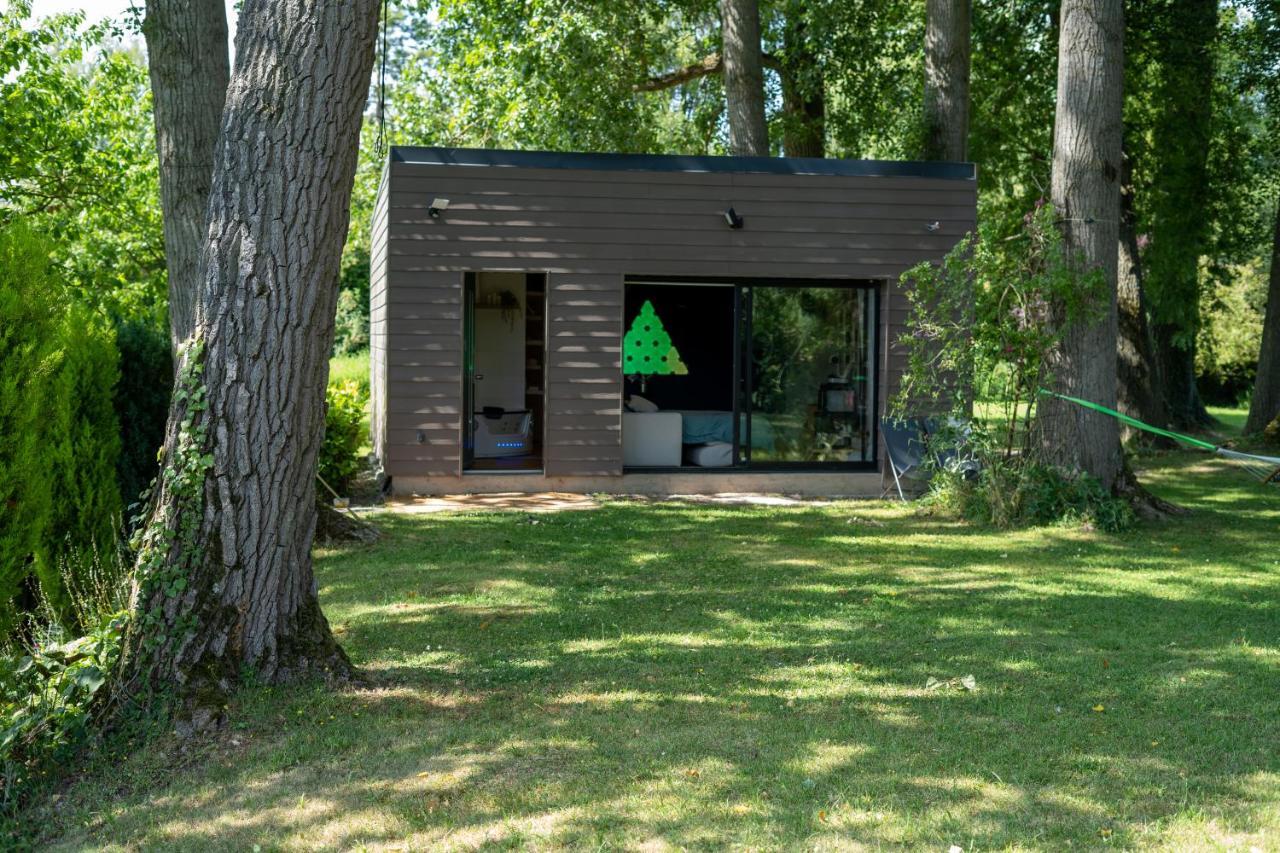 Capsule Nature & Photos - Jacuzzi - Netflix & Home Cinema - Ps5 & Jeu Thun-Saint-Martin Exterior photo
